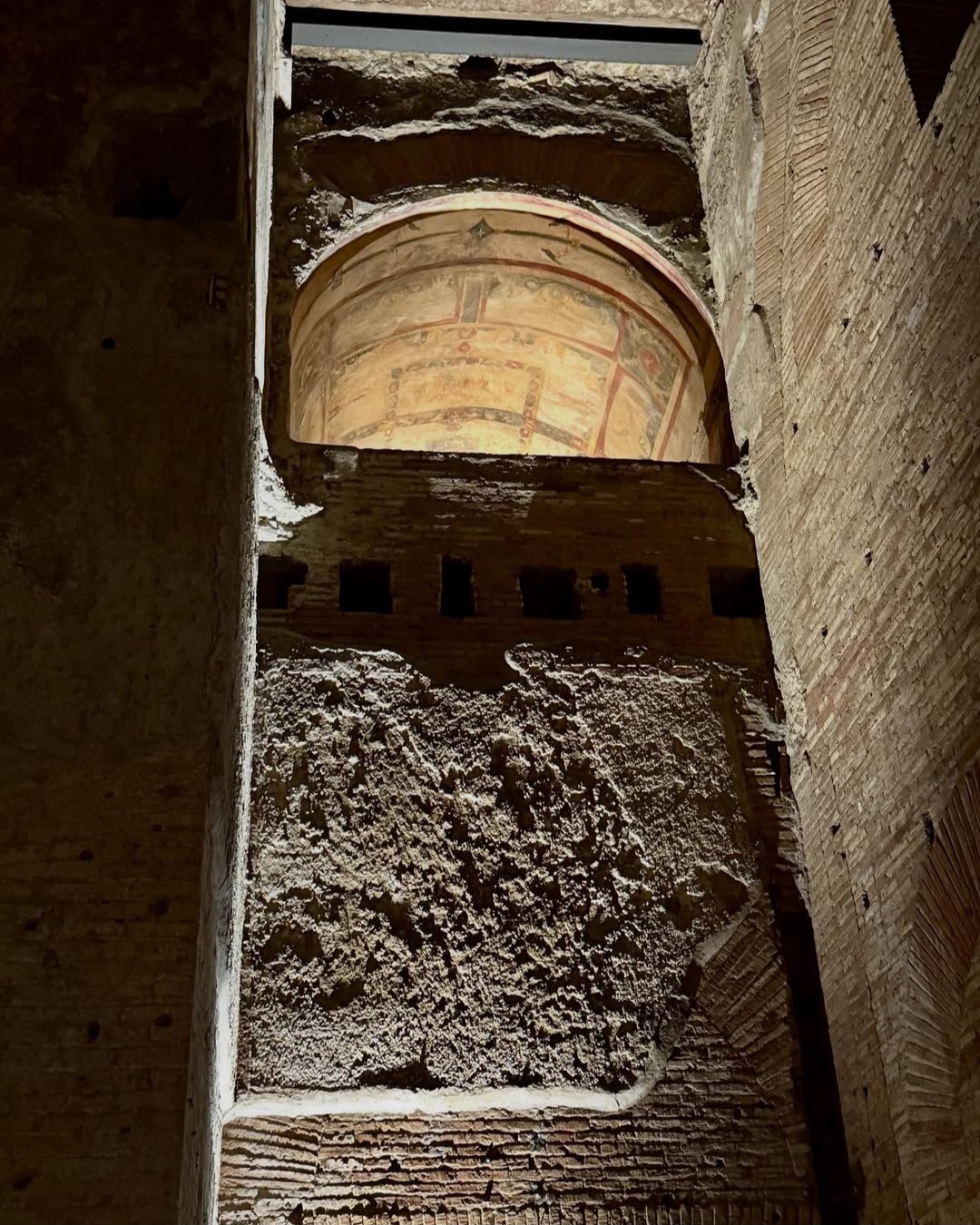 Architectural interior in the Domus Aurea