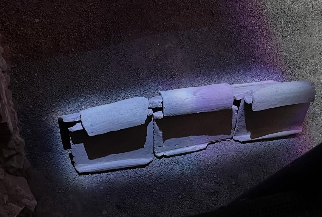 Roman burial archaeology preserved in Via Portuense