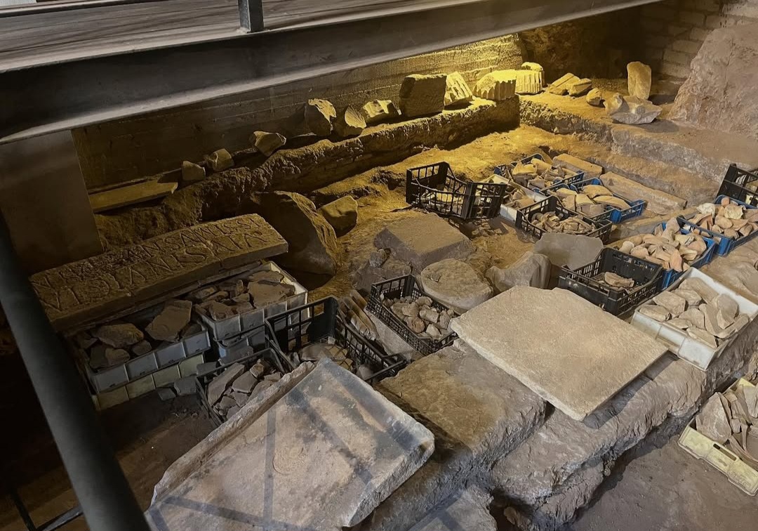 Ancient masonry in the San Vito archaeological area