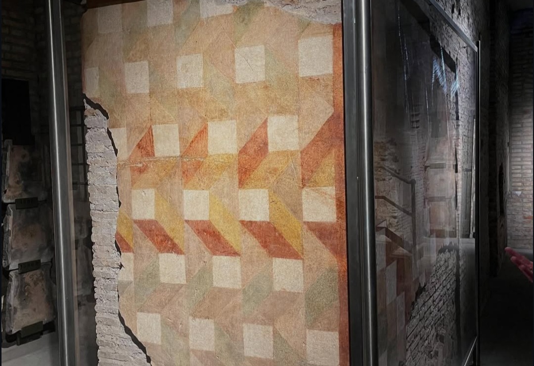 Roman wall decoration beneath the Basilica of Santa Maria Maggiore