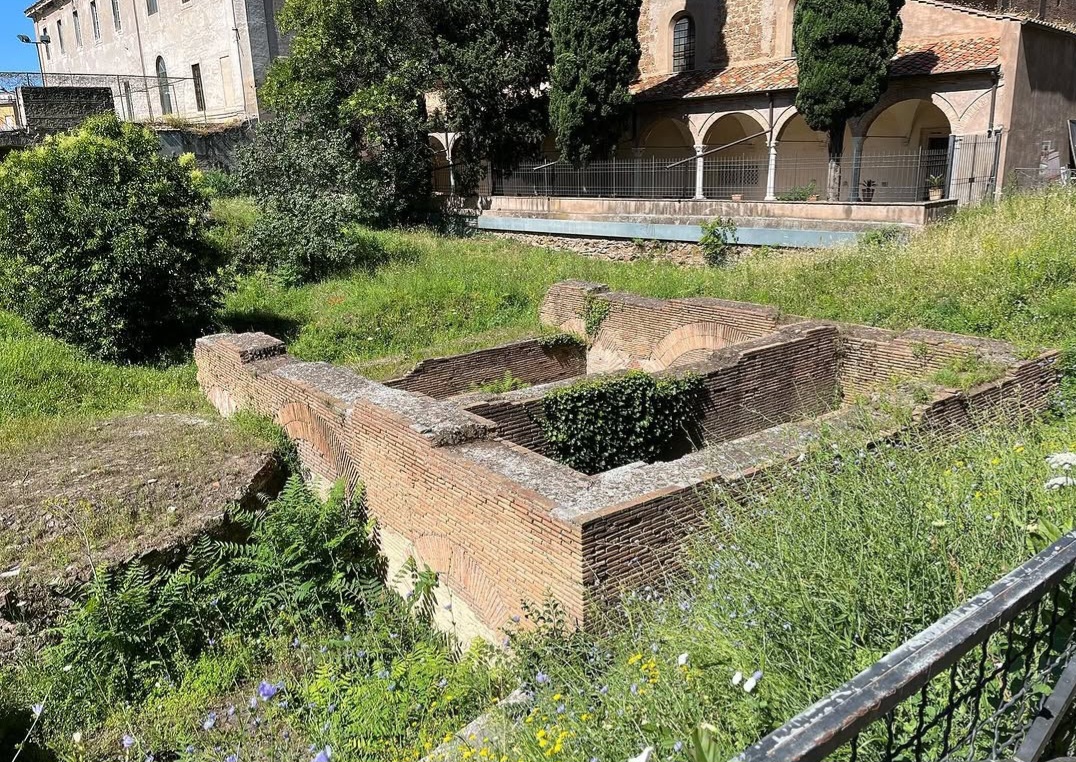 Aqueduct structures in the Santa Croce in Gerusalemme archaeological area