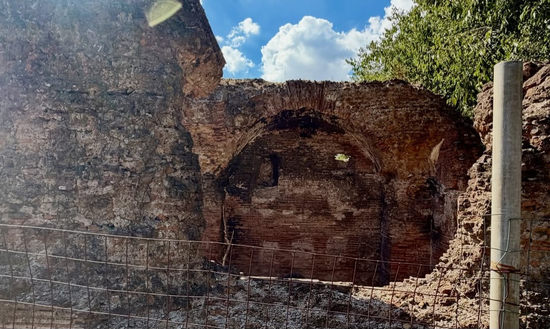 Mausoleum at the Villa dei Gordiani archaeological complex