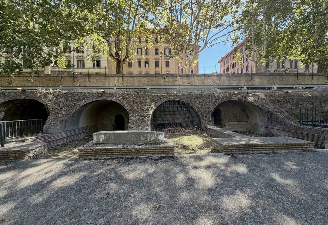 Archaeological structures of the Emporium river port at Testaccio in Rome