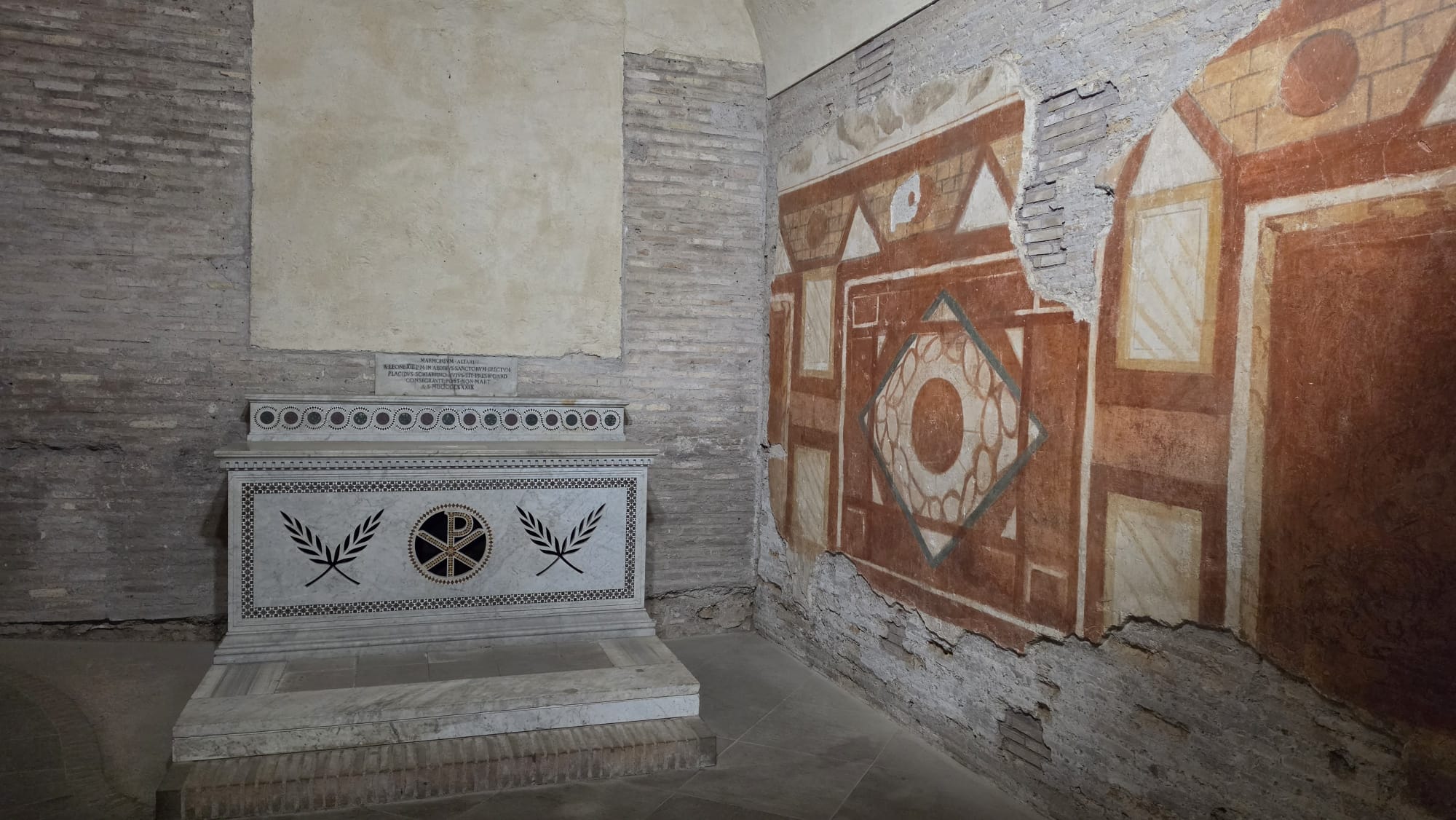 Painted archaeological room associated with the later history of the Case Romane del Celio