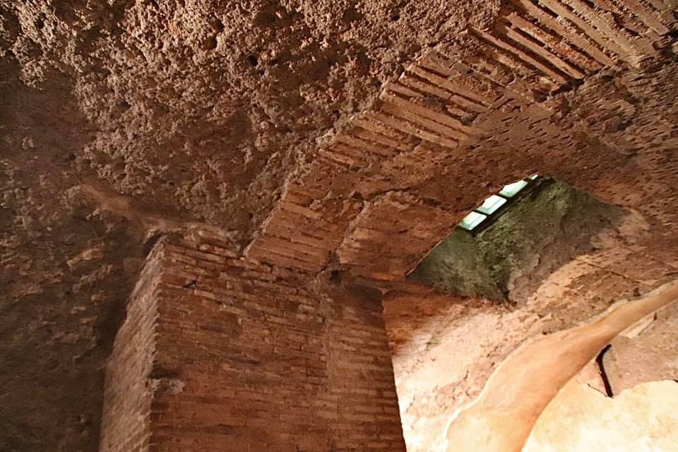 Underground sacred spaces in Rome