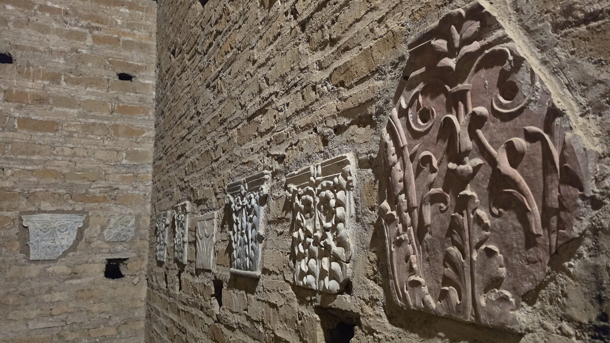 Roman archaeological material displayed in the St John Lateran excavations