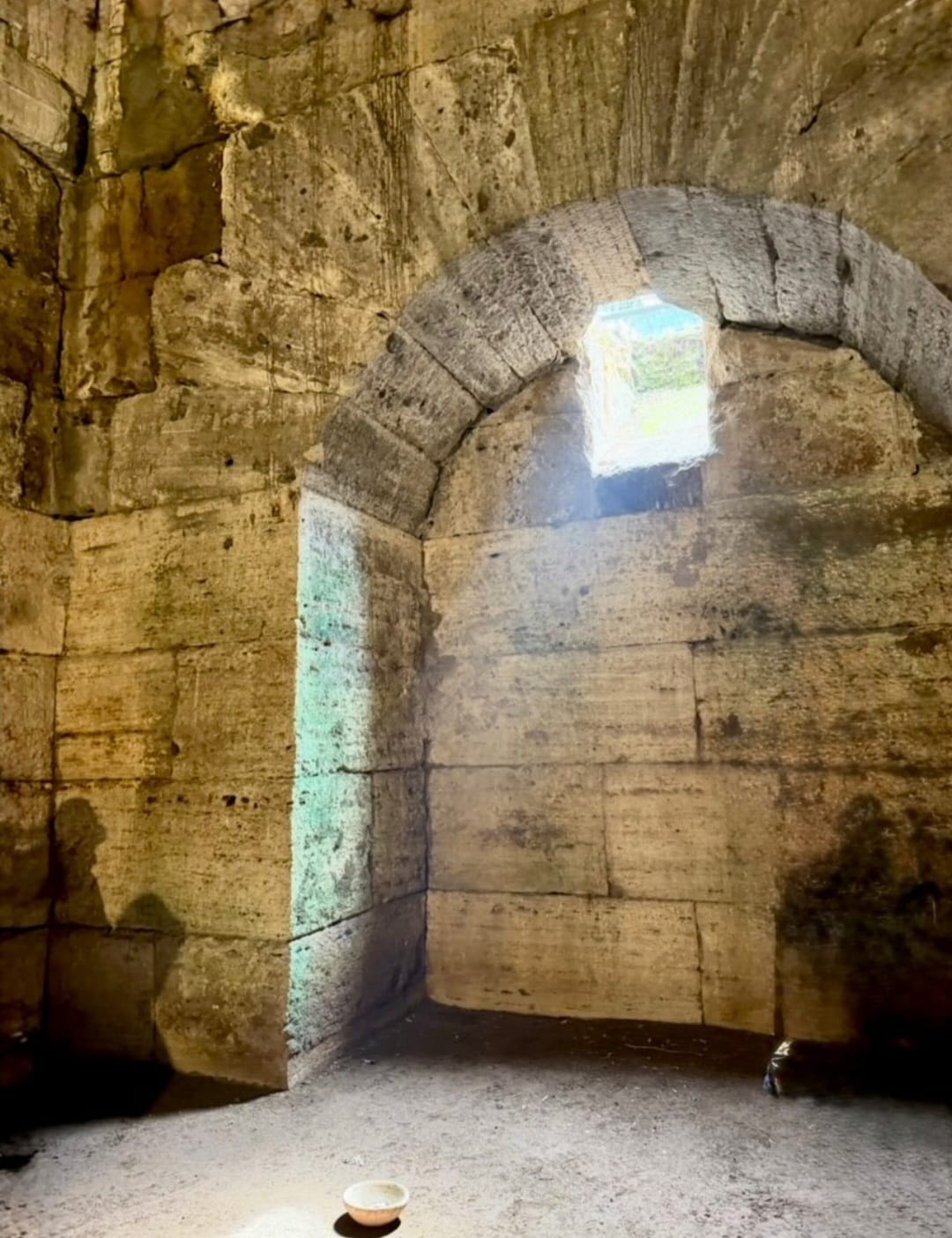 Interior architecture of the Mausoleum of the Equinoxes