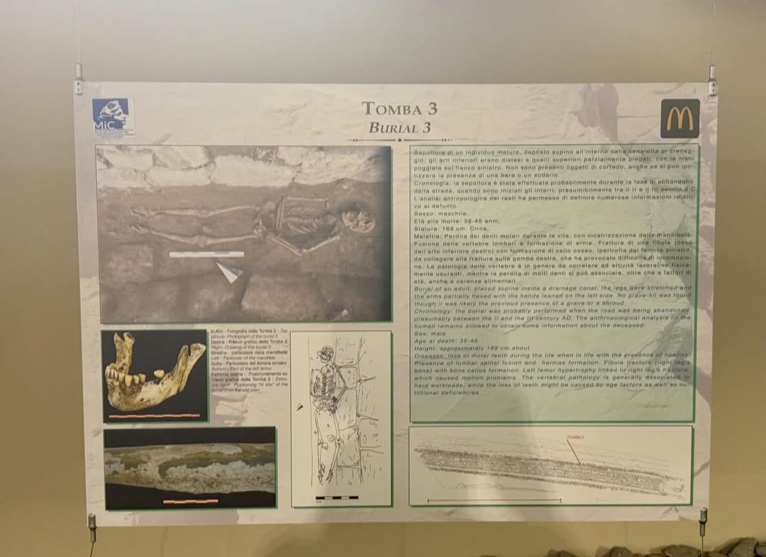 Archaeological gallery containing the Roman road at Frattocchie
